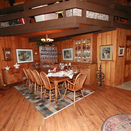 Stouffermill Bed & Breakfast Algonquin Highlands Eksteriør bilde