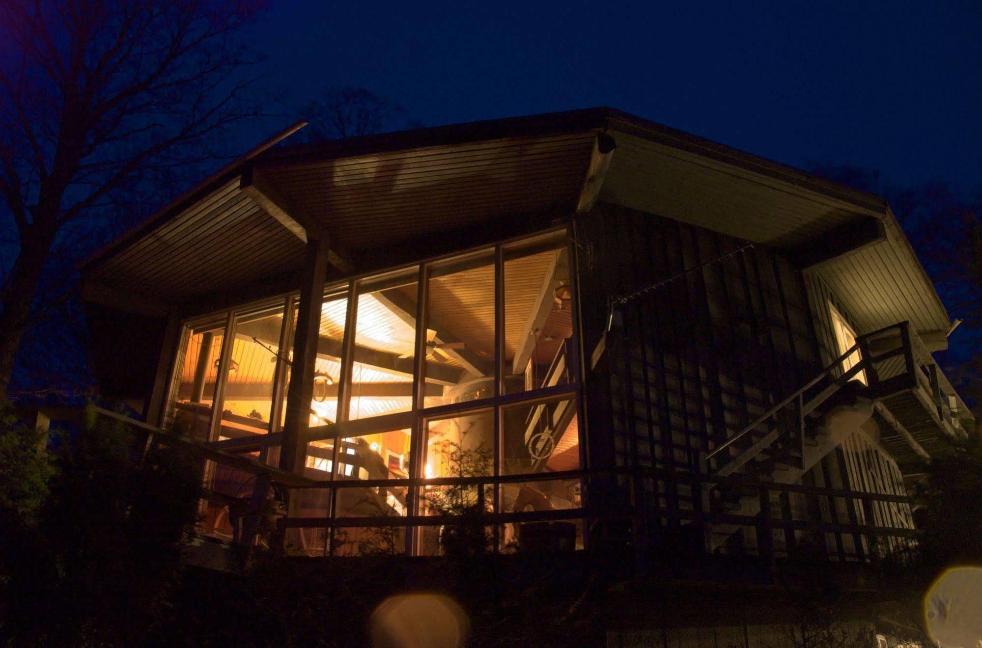 Stouffermill Bed & Breakfast Algonquin Highlands Eksteriør bilde