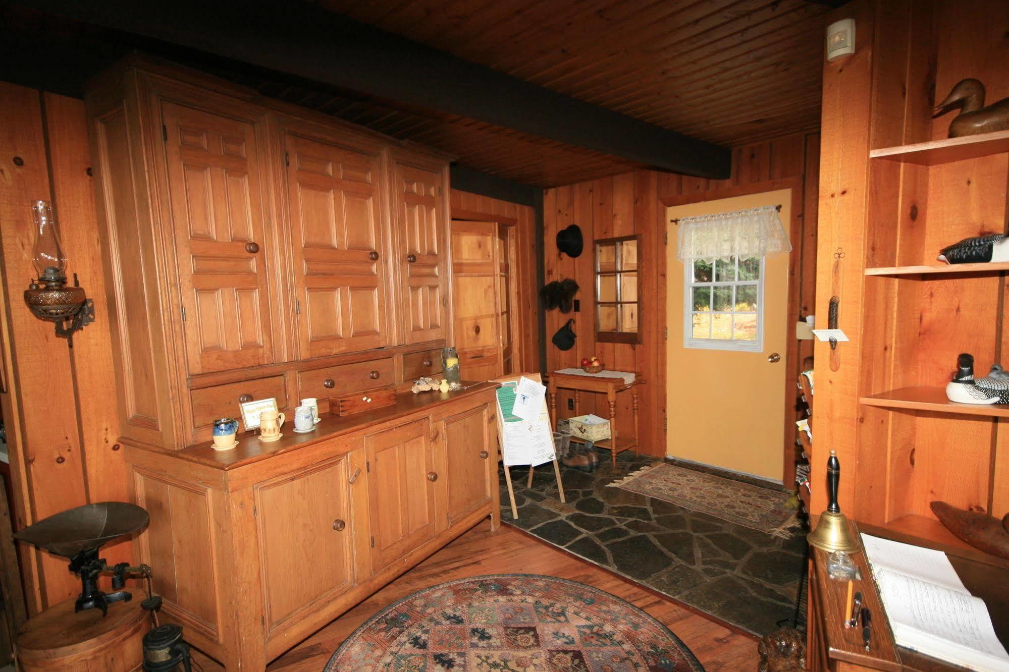 Stouffermill Bed & Breakfast Algonquin Highlands Eksteriør bilde