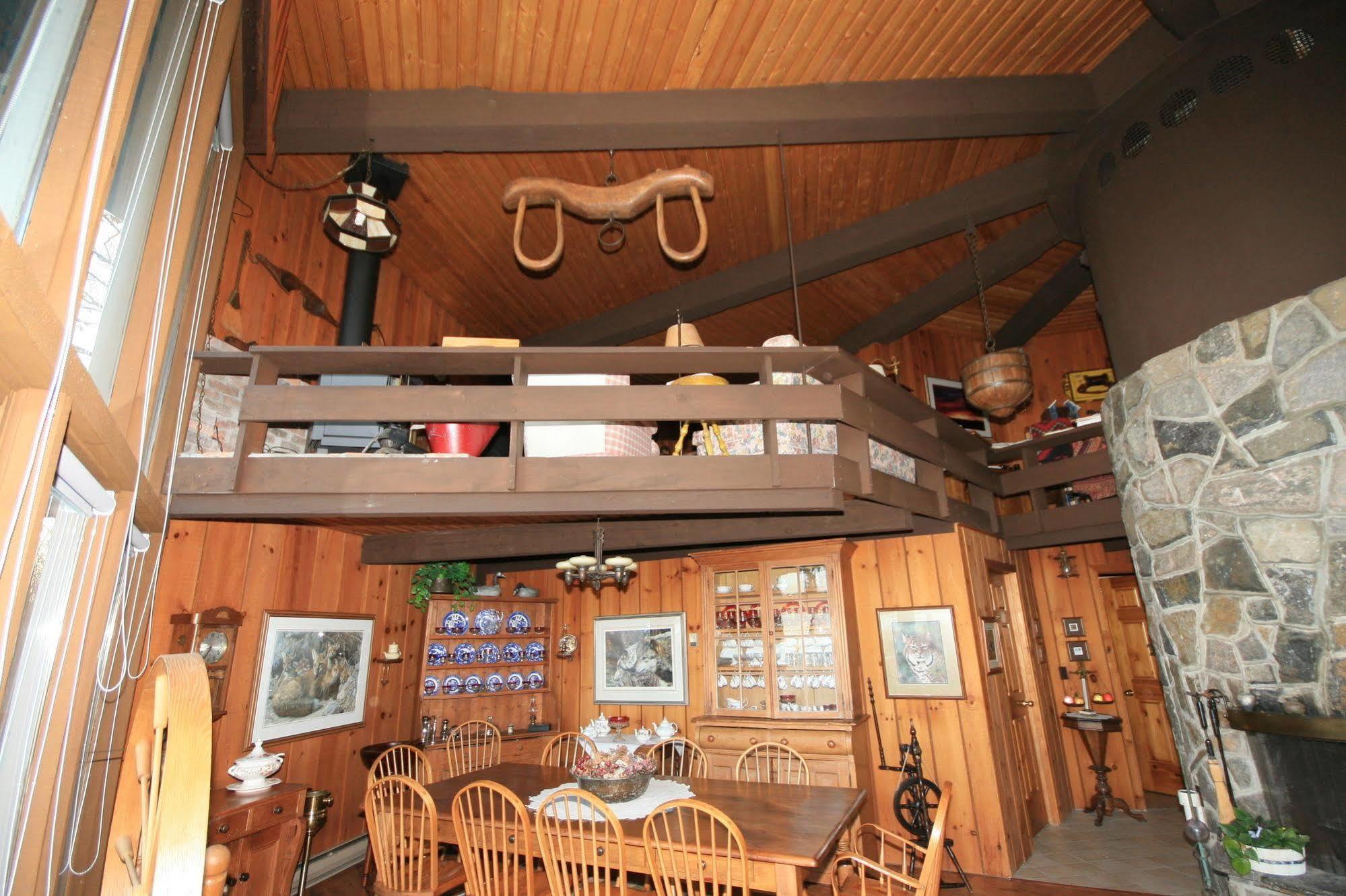Stouffermill Bed & Breakfast Algonquin Highlands Eksteriør bilde